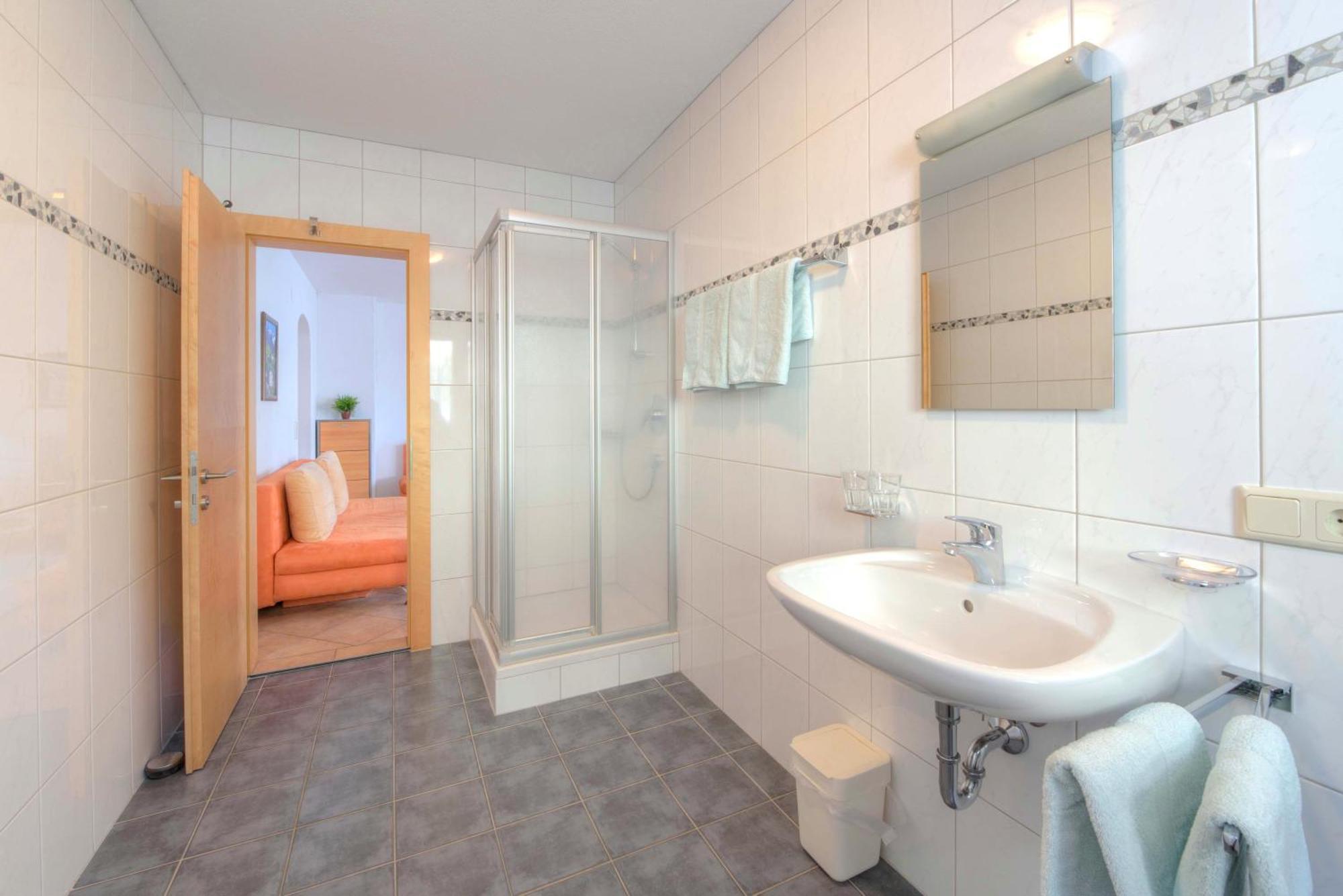 Strolz Apartment Schnann